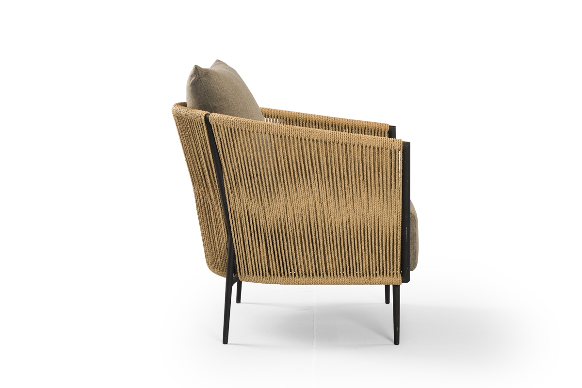 Isotta - armchair