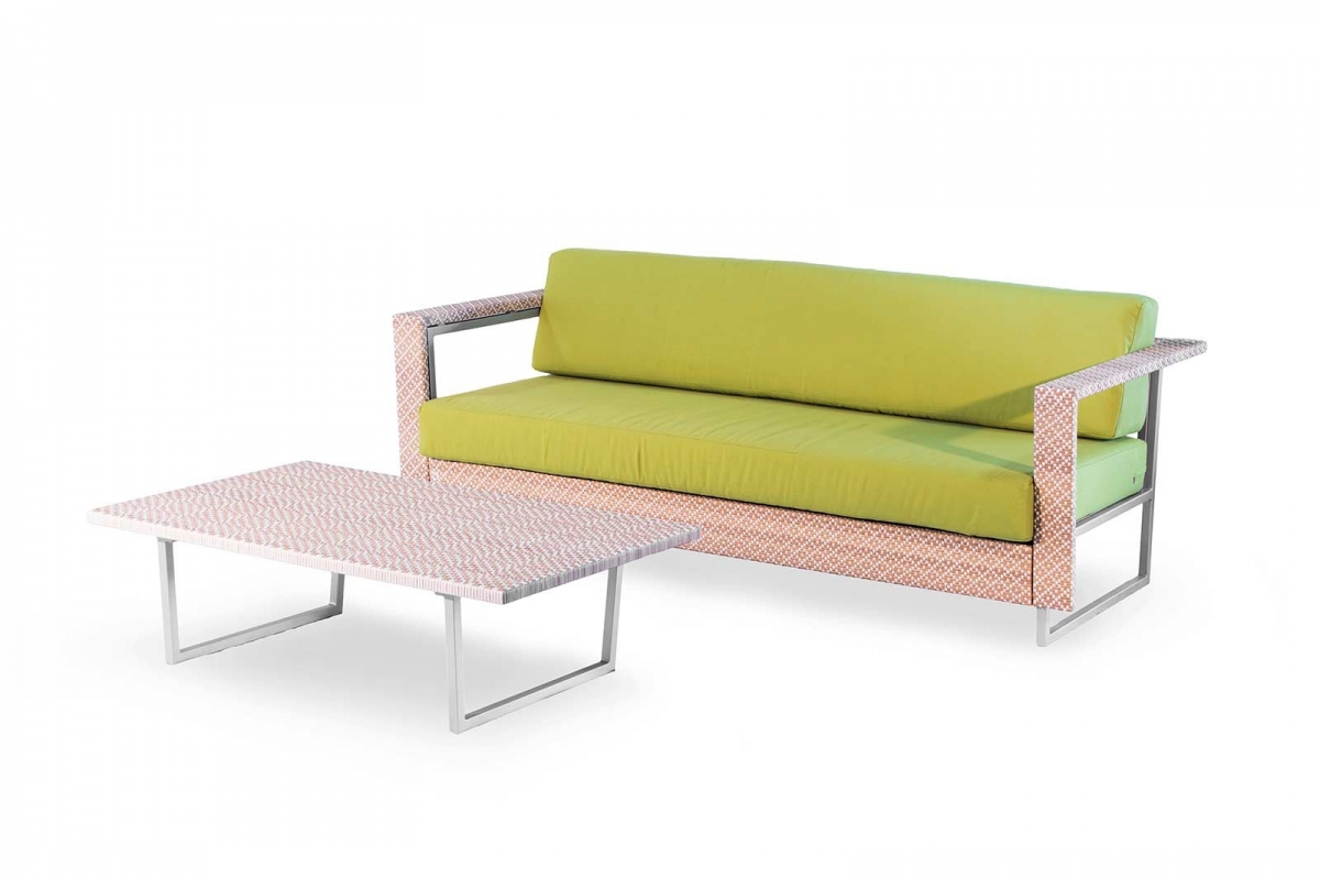 Robin - 3 seater sofa and coffe table